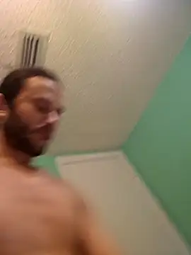 jorwee online show from March 22, 1:43 am