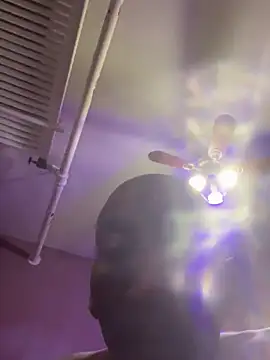 Snapshot of JdLove1 chatting on January 3, 2:10 am JdLove1 online show from January 3, 2:10 am