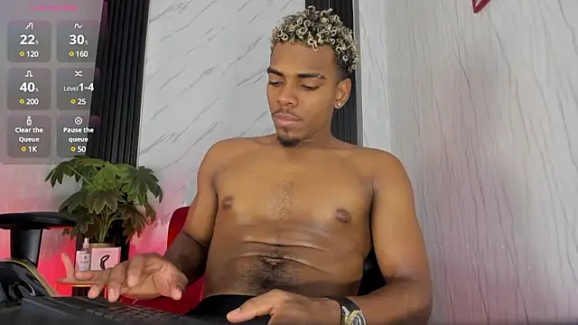 Snapshot of Jack_Muscles69_ chatting on December 6, 9:21 am Jack Muscles69  online show from December 6, 9:21 am