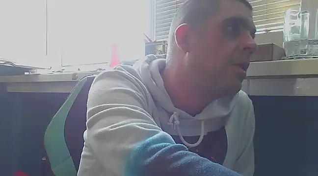 Snapshot of YouWantMe666 chatting on February 22, 10:18 am YouWantMe666 online show from February 22, 10:18 am