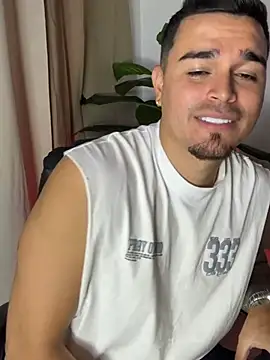 Axel Big cock online show from June 14, 5:31 am