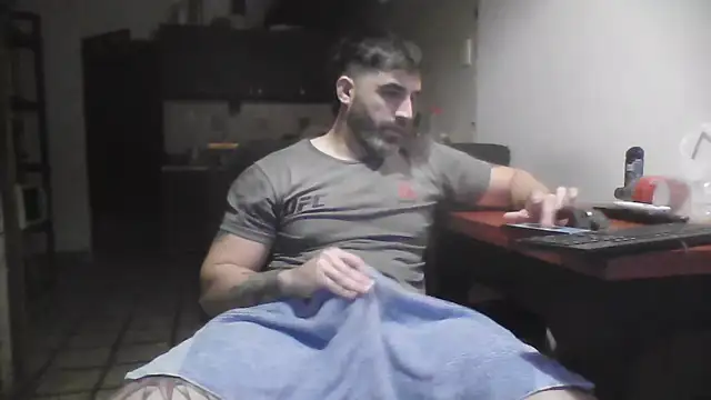 ozzypsico13 online show from October 29, 2:14 am