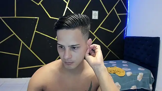 Snapshot of JANER_03 chatting on March 1, 1:29 pm JANER 03 online show from March 1, 1:29 pm