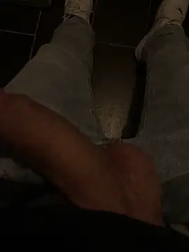 tomlolala online show from November 28, 9:49 pm