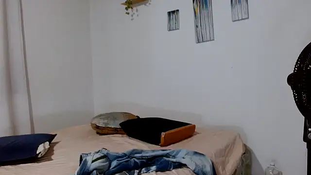 BrandonStond online show from March 31, 3:52 am