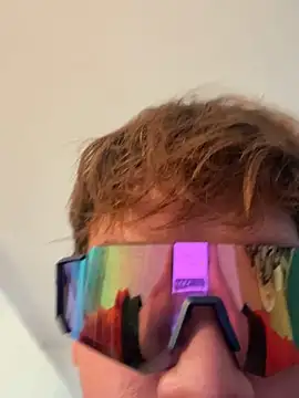 calleaaaa online show from November 5, 10:17 am