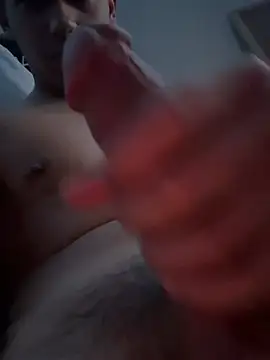 ilov3bigbootylatinas online show from February 1, 6:23 am