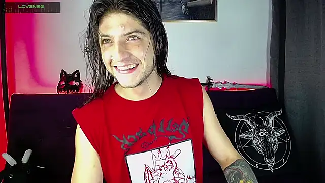 blckwolf 6 online show from March 18, 9:43 pm