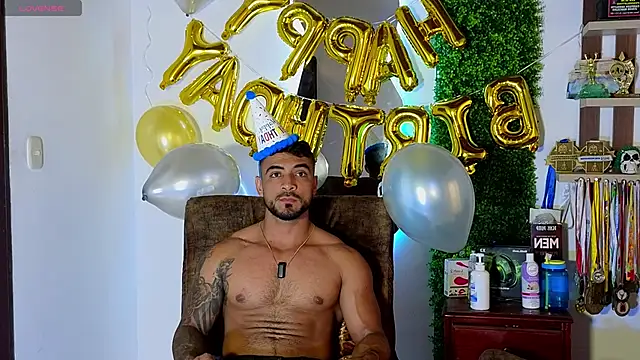 ERIC HARRISON online show from March 18, 1:12 pm