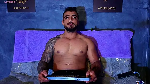 ERIC HARRISON online show from September 24, 2:00 am