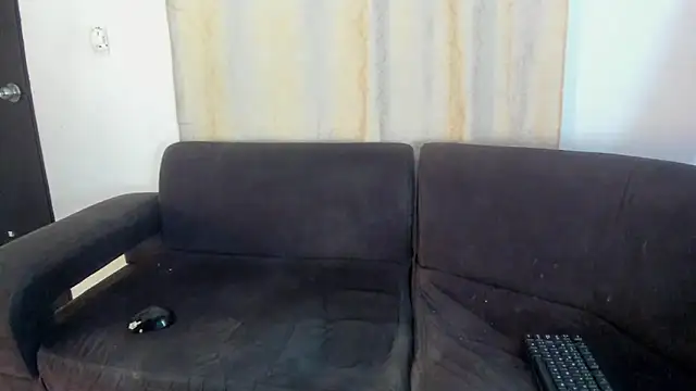 Henrikk senn online show from October 7, 11:09 pm