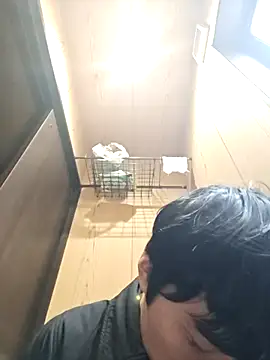 whitebriefboy online show from March 13, 11:55 pm