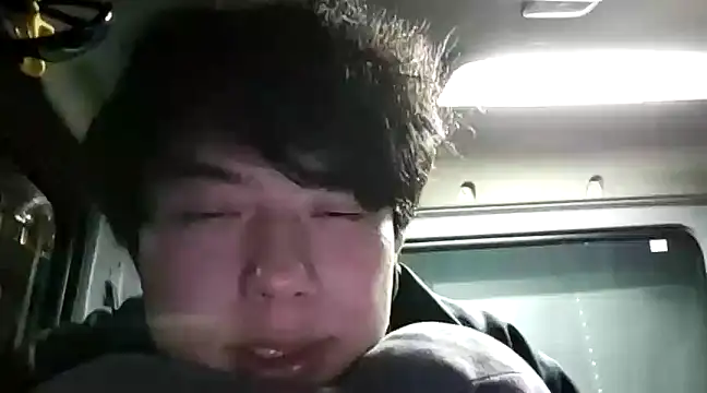 Snapshot of whitebriefboy chatting on January 24, 3:45 pm whitebriefboy online show from January 24, 3:45 pm