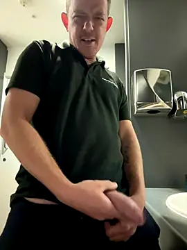 mrwright878787 online show from October 12, 8:36 pm