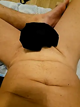 Moonbadboyss online show from March 24, 8:13 pm