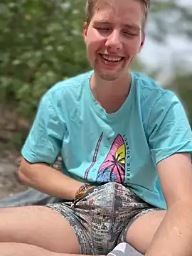 CDLukeLucy420 online show from June 10, 12:29 pm