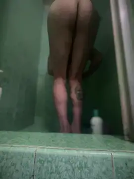 Snapshot of Adateen chatting on March 2, 2:40 am Adateen online show from March 2, 2:40 am