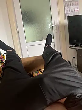 nik99xxx online show from May 17, 6:32 am