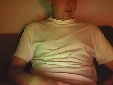 Sunnygun0 online show from March 18, 6:39 pm