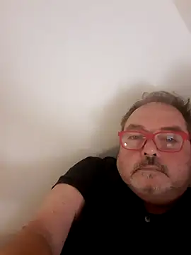 bluangelo online show from July 7, 1:59 pm