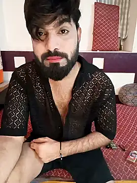 Chris Strokes 69 online show from December 7, 6:15 pm