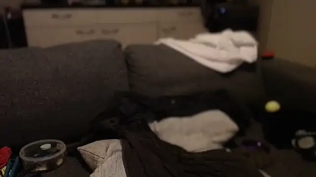 P4RtYBOII92 online show from September 19, 4:02 am