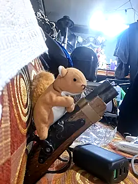 gettinit2wice online show from April 24, 6:27 am