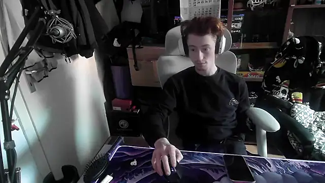 leon29leo online show from October 1, 12:42 pm