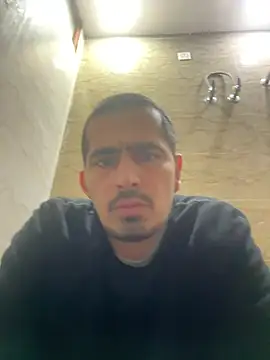 shivani0999 online show from January 8, 10:42 am