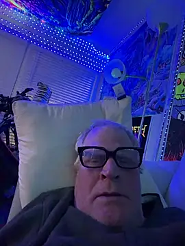 Mimmoromeo1973 online show from February 13, 8:09 am