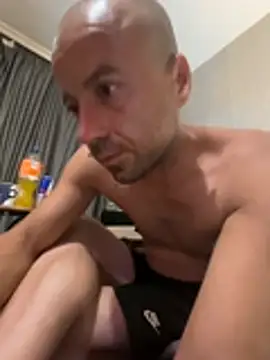 Nikolaiyy online show from June 13, 11:57 pm