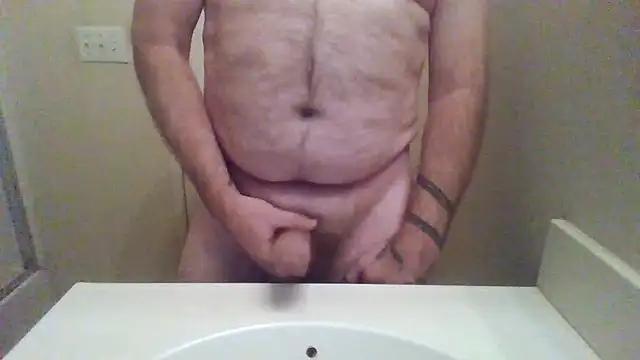 WatchinU82 online show from November 14, 5:54 am