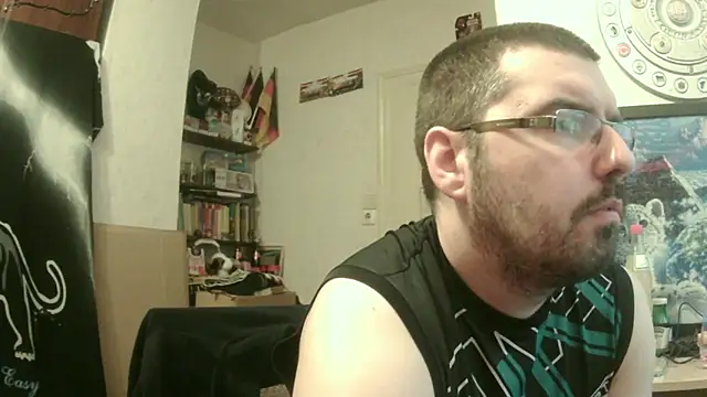 Alucard180287 online show from April 12, 9:55 am