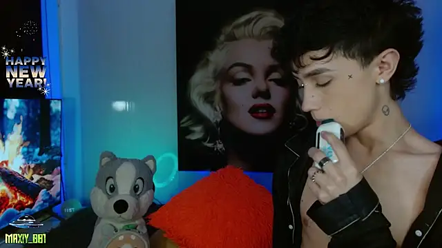 maxiy 001 online show from January 5, 4:58 am