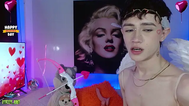 maxiy 001 online show from February 15, 7:27 am