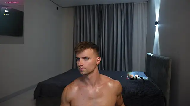 Snapshot of Nik_Sharp chatting on October 11, 5:06 pm Nik Sharp online show from October 11, 5:06 pm