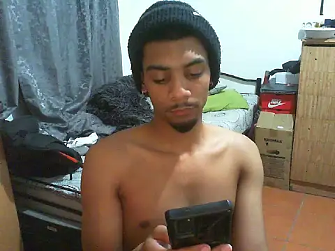 Snapshot of 29YOURZ_28_ chatting on October 3, 6:57 pm 29YOURZ 28  online show from October 3, 6:57 pm