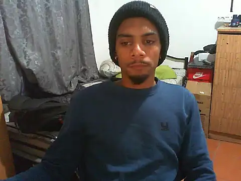 Snapshot of 29YOURZ_28_ chatting on October 1, 4:11 pm 29YOURZ 28  online show from October 1, 4:11 pm
