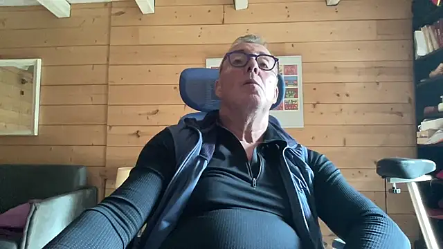 lelohop online show from October 31, 12:41 pm