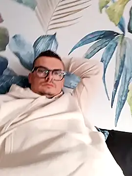 GLouglou19 online show from September 13, 3:57 pm