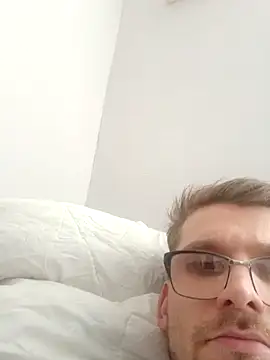 Kondziusk online show from September 26, 2:26 pm