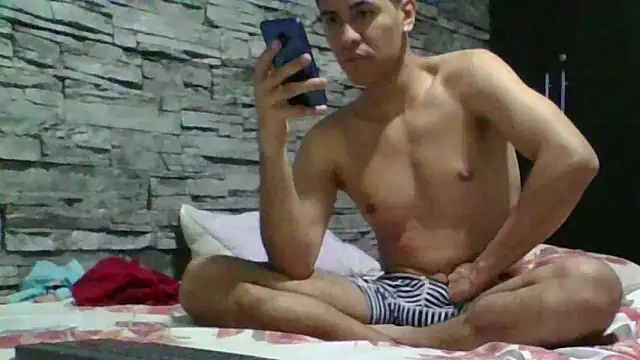 Sexylatin64 online show from April 29, 2:38 am