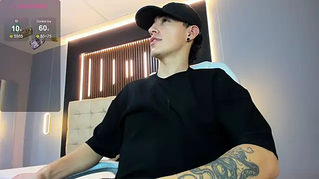 Lobo 17  online show from April 12, 8:27 am