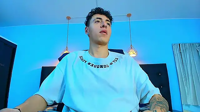 Lobo 17  online show from January 26, 3:48 am