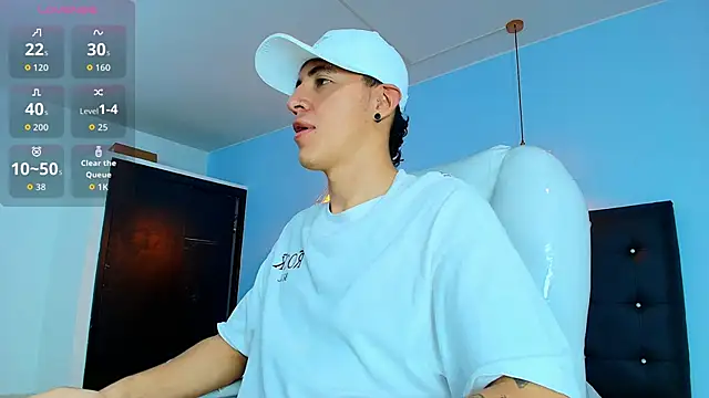 Lobo 17  online show from September 23, 3:39 am