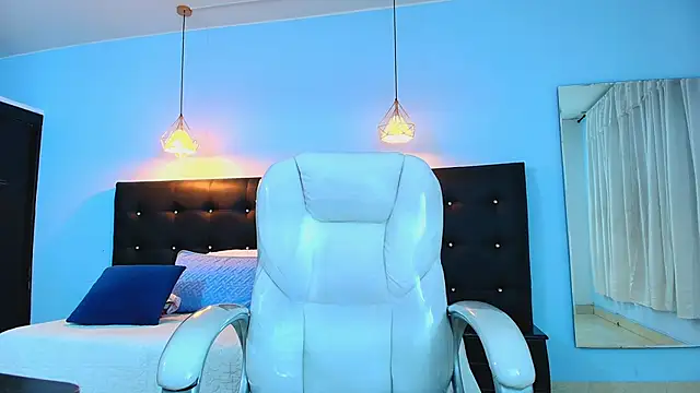 Lobo 17  online show from March 2, 1:47 am