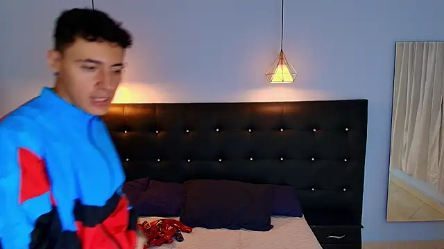 Lobo 17  online show from December 20, 3:47 am