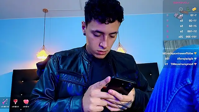 Lobo 17  online show from December 29, 4:38 am