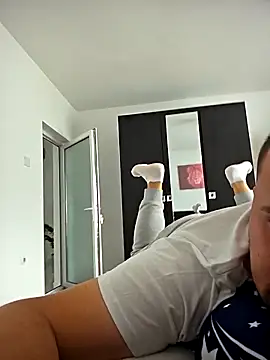 KarlosCarutox online show from September 13, 1:01 pm