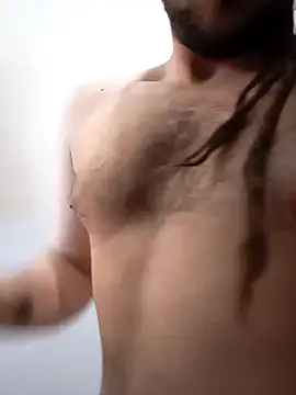 Snapshot of QcMisterv13 chatting on March 12, 1:40 pm QcMisterv13 online show from March 12, 1:40 pm